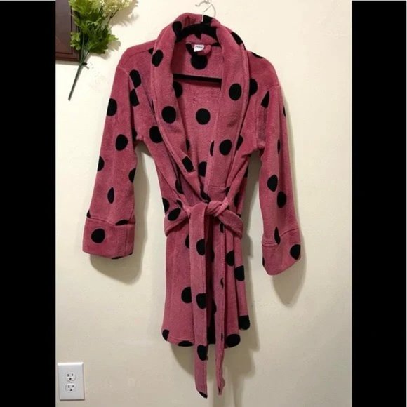 Pink Victoria's Secret Robe - Picture 2 of 6